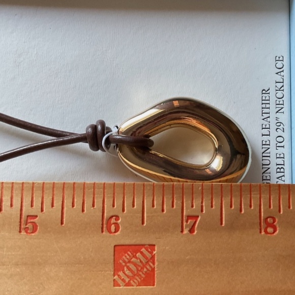 NWT ATTERRI Gold Tone Brown Leather Cord Fashion Design Necklace - Picture 7 of 8